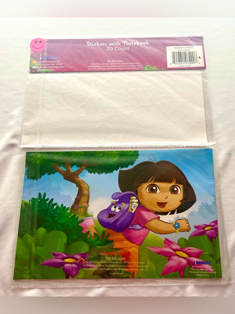 Dora the Explorer Sticker and Notebook Set - Picture 5 of 5